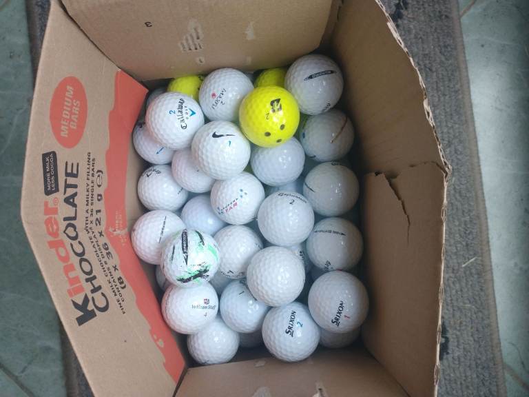 100 Practice golf balls
