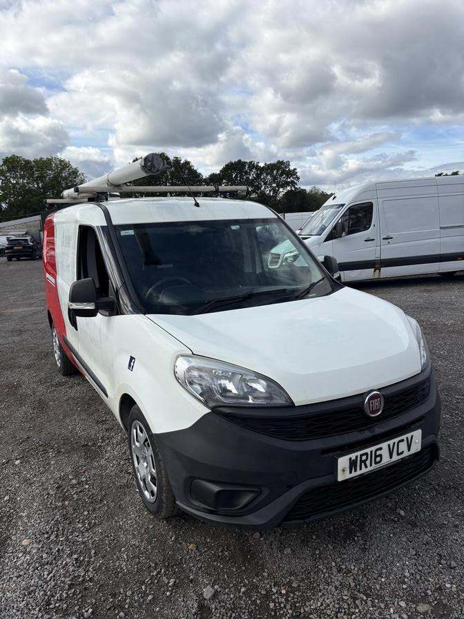 Fiat Doblo Cargo Doblo 16v MultiJet (white) 2016