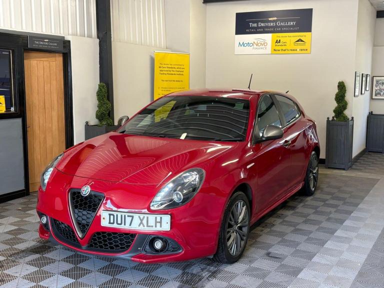 2017 Alfa Romeo Giulietta 1.4 TB MultiAir Super Euro 6 (s/s) 5dr HATCHBACK Petrol Manual