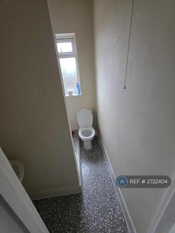 2 bedroom house in Liverpool Road, Platt Bridge, Wigan, WN2 (2 bed) (#2722404)