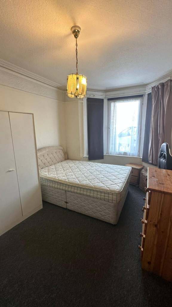 Double Room to rent