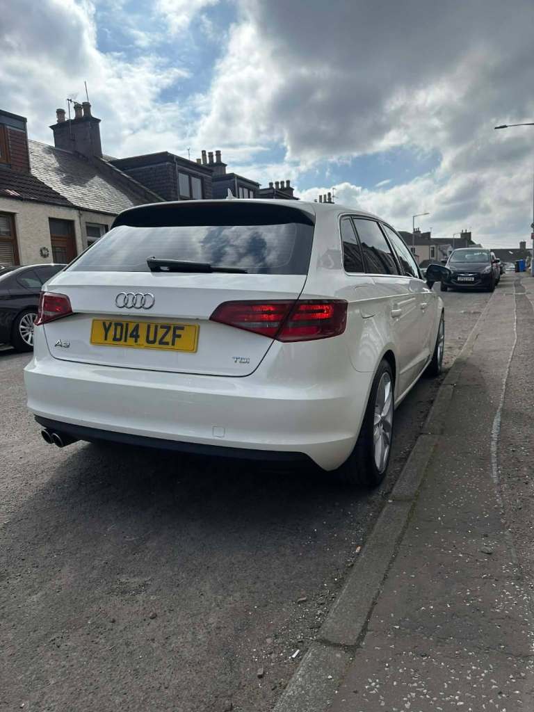 Audi A3 2.0 TDI S LINE 