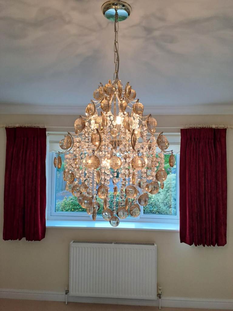 Stunning Crystal Chandelier Ceiling Light – Excellent Condition