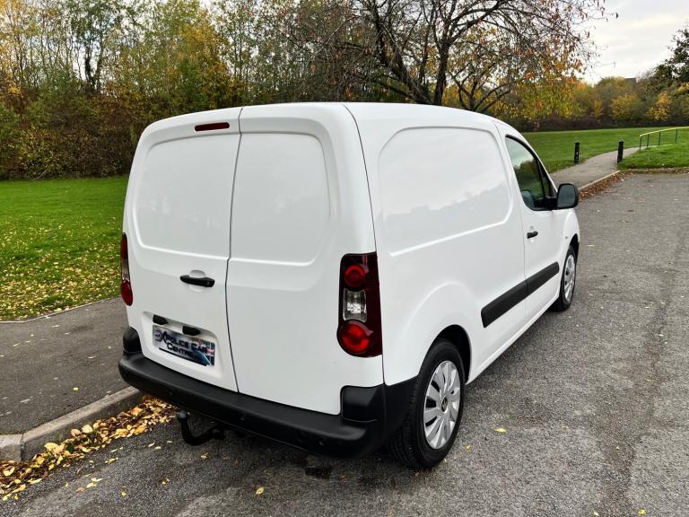 2018 68 PEUGEOT PARTNER 1.6 BLUEHDI 651 SE L1 H1 WHITE PANEL VAN 1 OWNER FSH