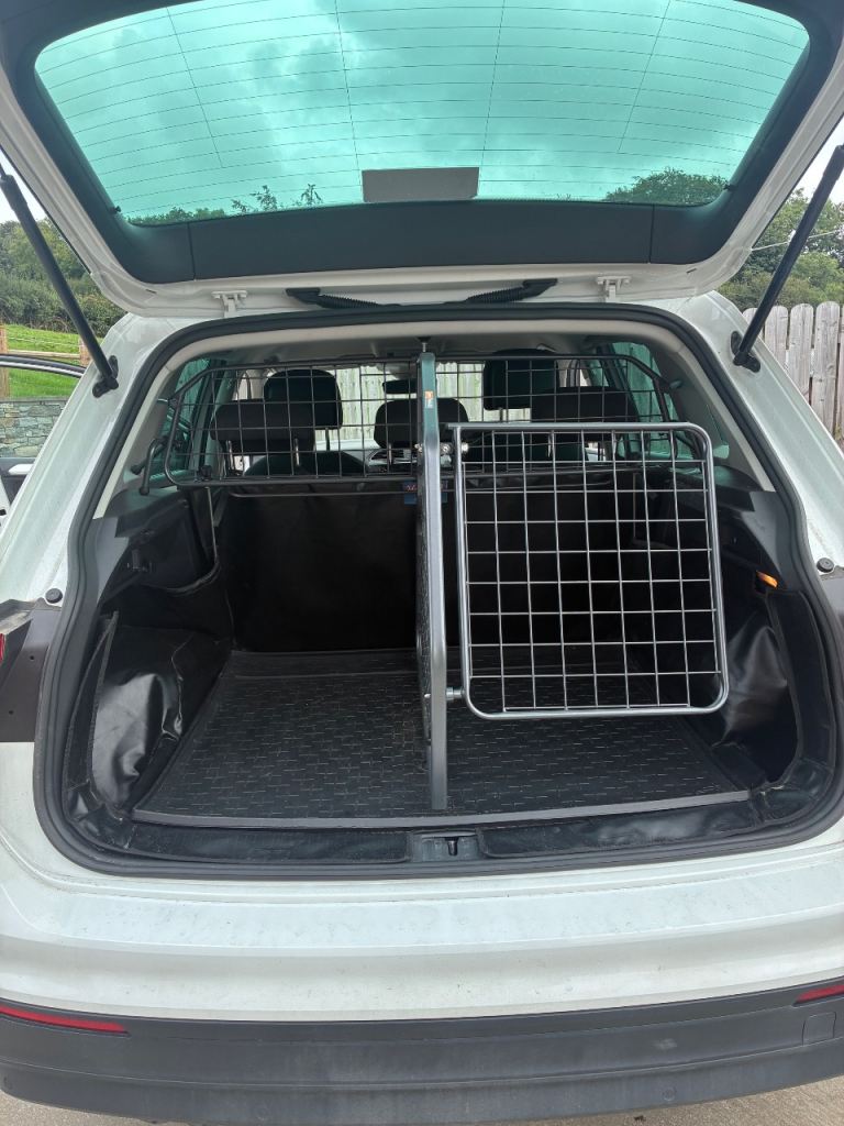 VW Tiguan Dog Guard, Divider, gate and Boot Liner Bundle (2016-2024)