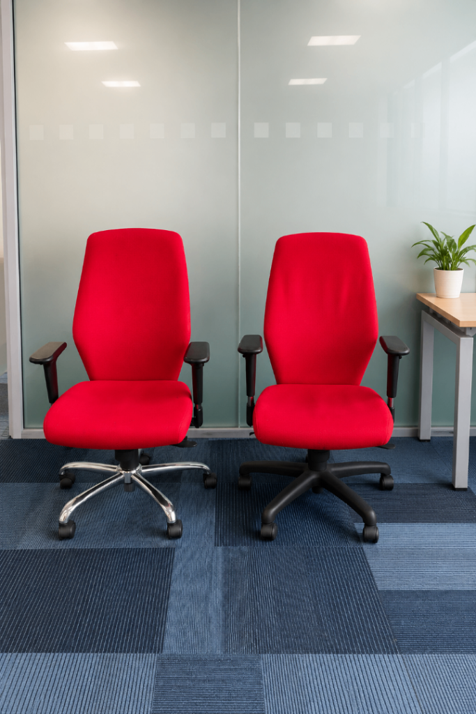 Comfortable luxury revolving chairs