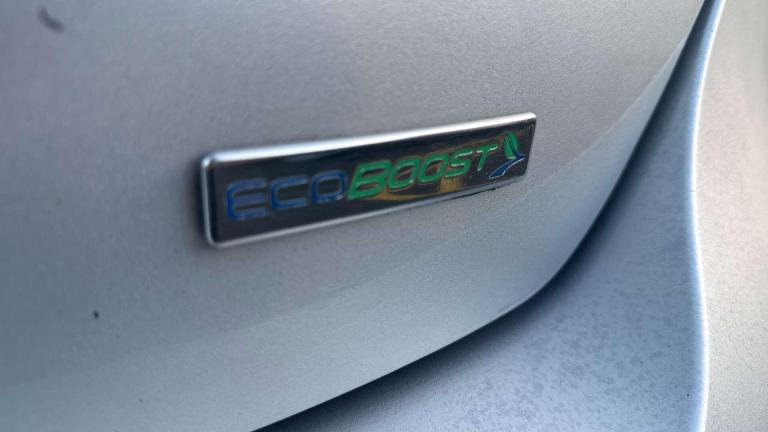 2016 Ford Focus 1.0 EcoBoost 125 Zetec 5dr HATCHBACK PETROL Manual