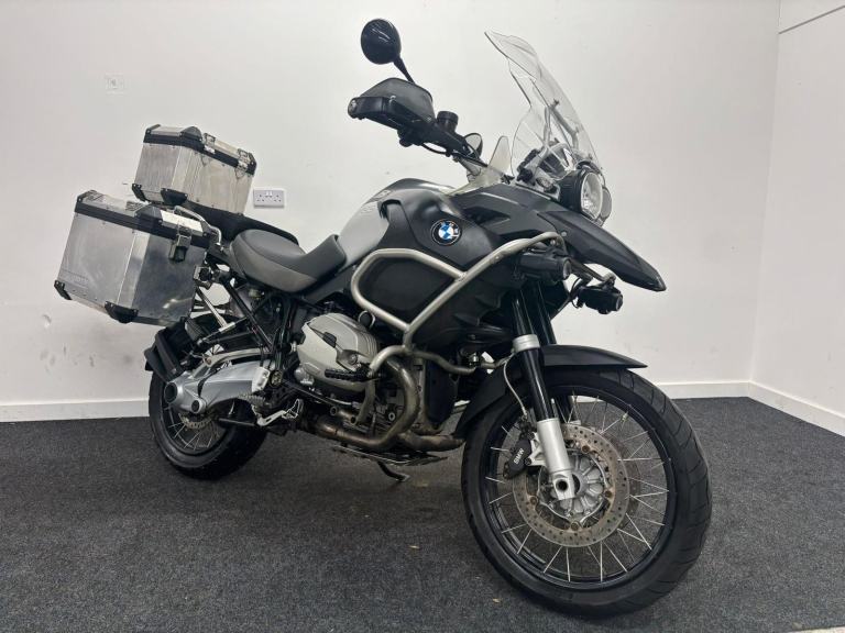 BMW R1200GS ADVENTURE ** 12 MONTH MOT - FULL LUGGAGE - SPOT LIGHTS **