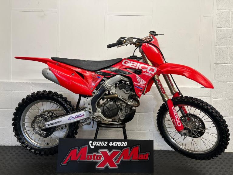 2018 HONDA CRF 250 2018 Twin pipe motocross bike with warranty 