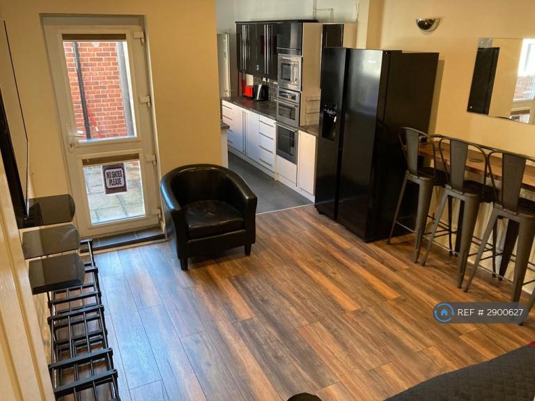 1 bedroom in Oxford St, Loughborough, LE11 (#2900627)