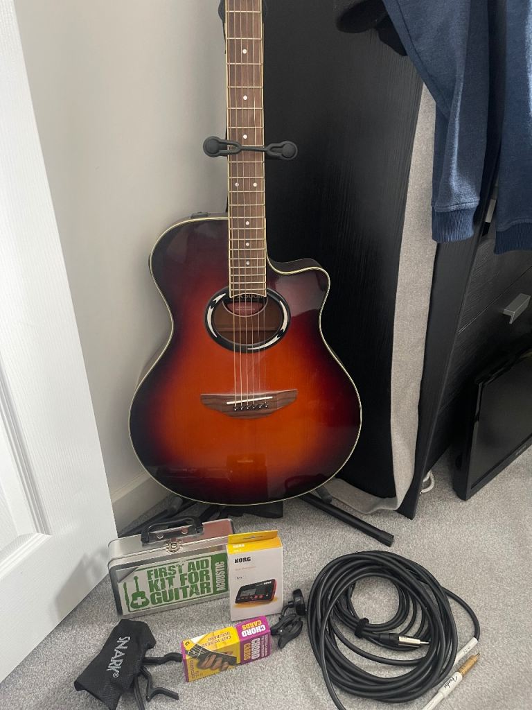 Electro acoustic guitar and accessories