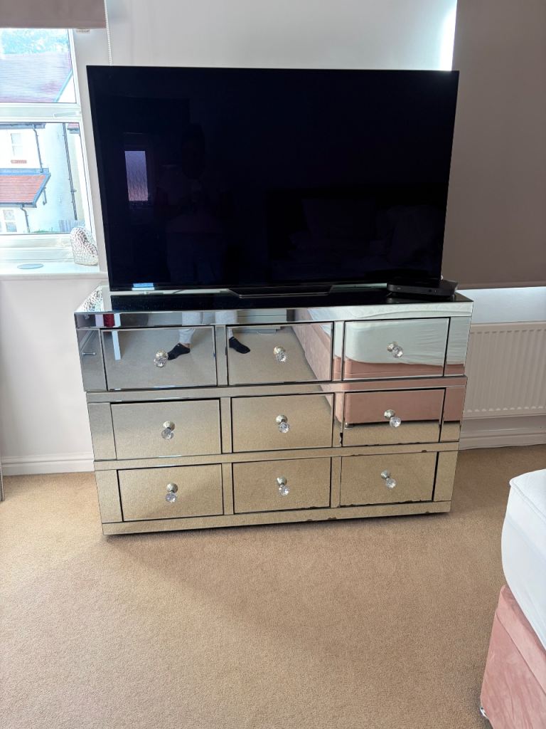 FREE Mirrored Chest of Drawers