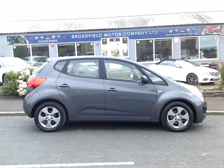 2011 11-reg Kia Venga 2, 1.4 CRDi Eco dynamics in grey metallic