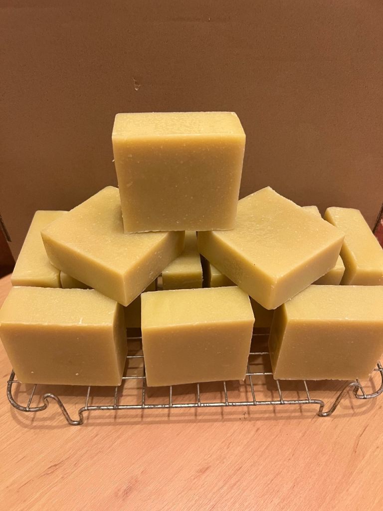 Beeswax & Honey Soap 