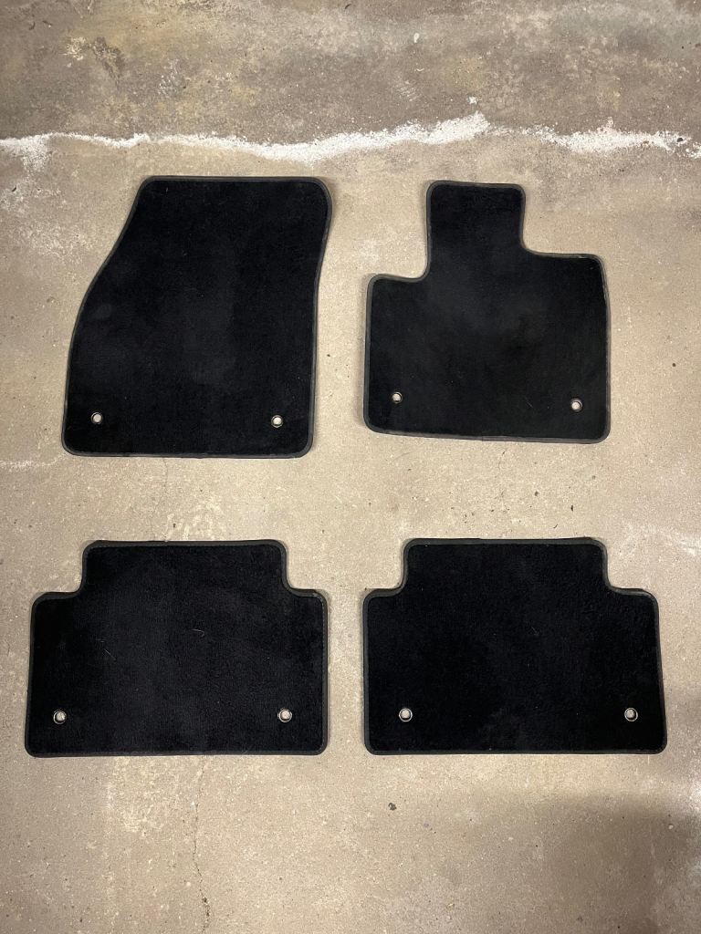 Land Rover Evoque floor mats