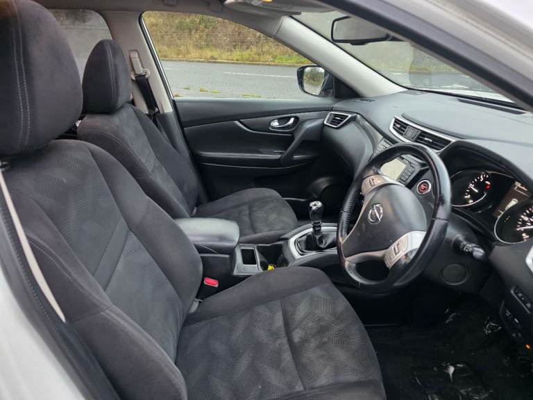 Nissan x-trail 7 seater full mot