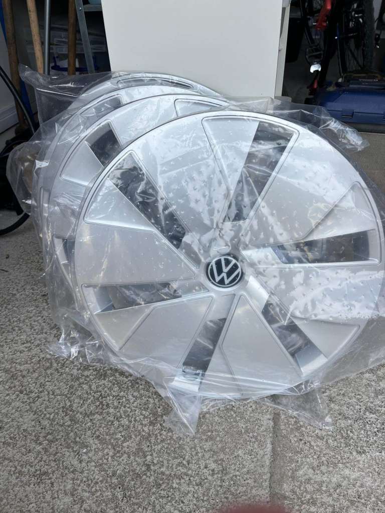 ID3 Wheel Trims – brand new - set of 4