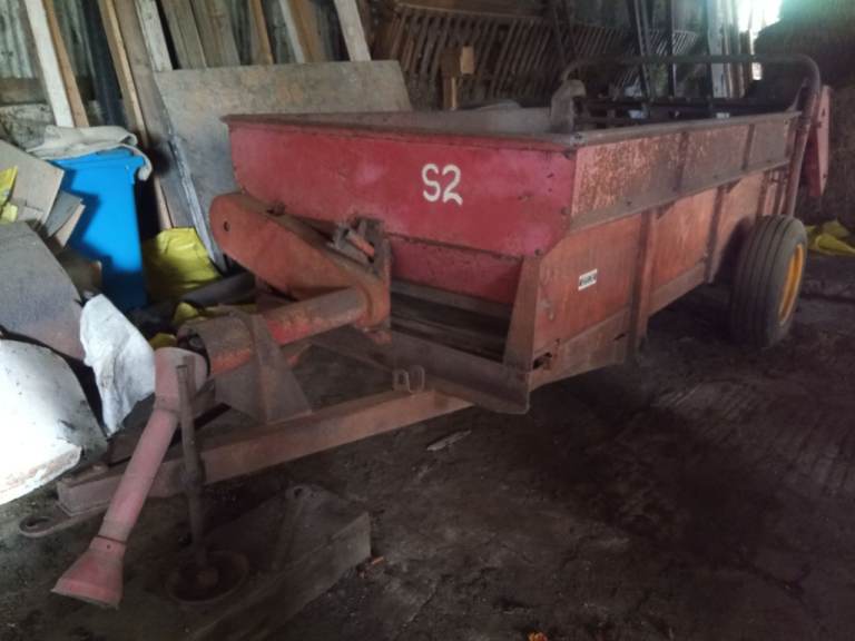 Massey Ferguson Rear Discharge Muck Spreader