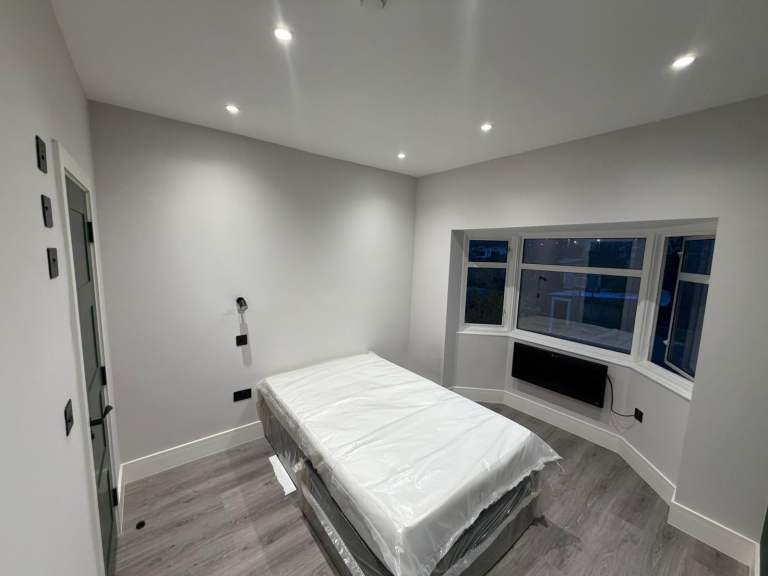 BENEFITS ACCEPTED - Studio Flat Available in Waltham Cross Enfield EN1