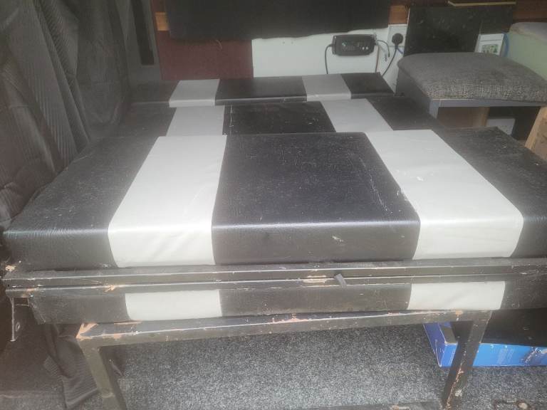 Rock & roll bed camper van 