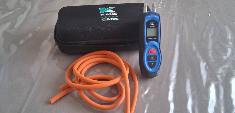 Kane Differential Pressure Meter with Carry Case