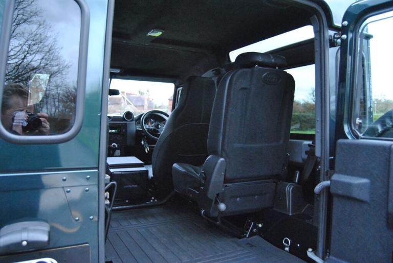 2015 Land Rover Defender XS Station Wagon TDCi [2.2] WINDOW VAN DIESEL Manual