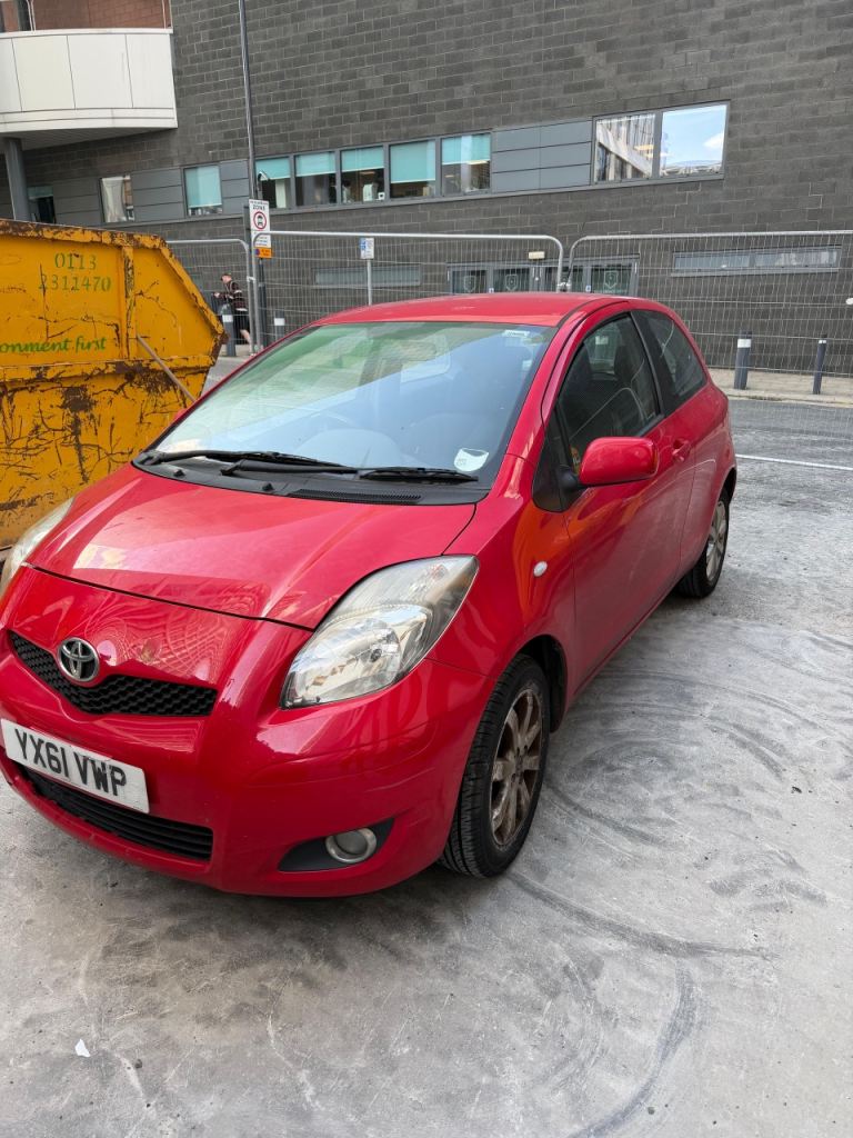 Toyota, YARIS, Hatchback, 2011, Manual, 998 (cc), 3 doors
