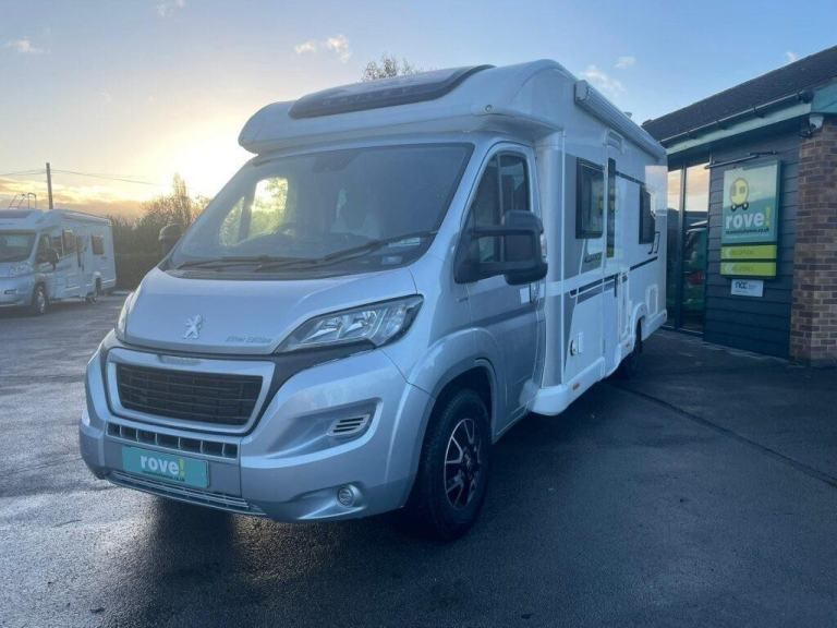 Bailey Alliance 76-4T 4 berth 4 belt end washroom, rear fixed singles motorhome