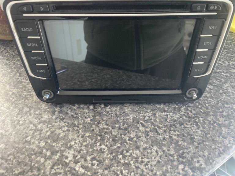 Vw universal car radio/stereo 