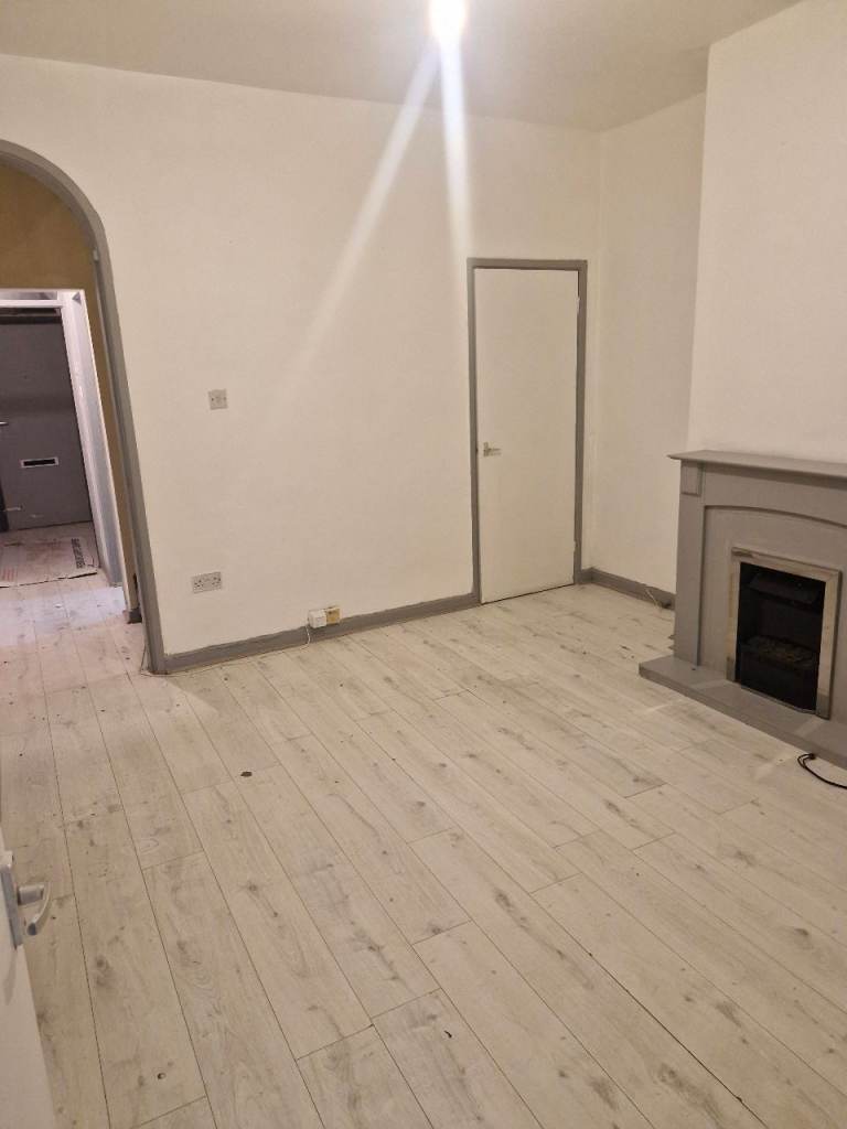 2  bedroom house walsall