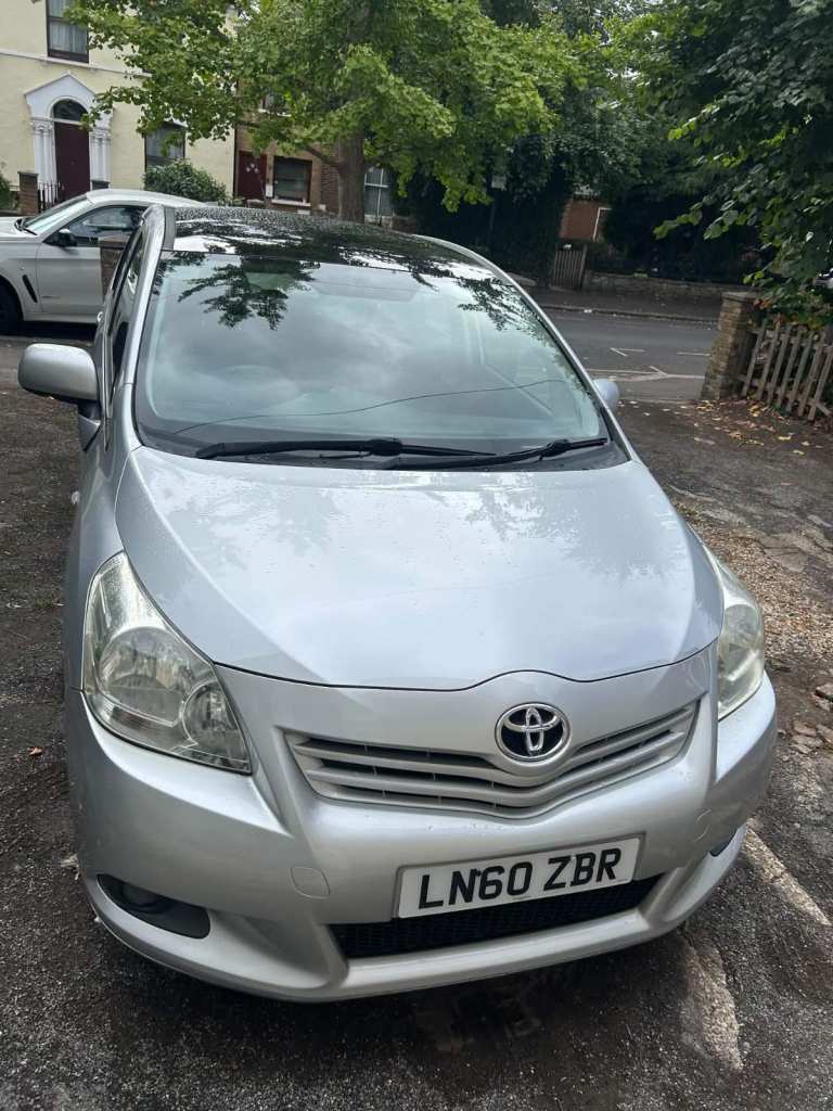 Toyota, VERSO, MPV, 2010, Semi-Auto, 1798 (cc), 5 doors
