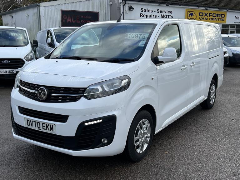 VAUXHALL VIVARO 1.5 Turbo D 2900 Sportive ++Â