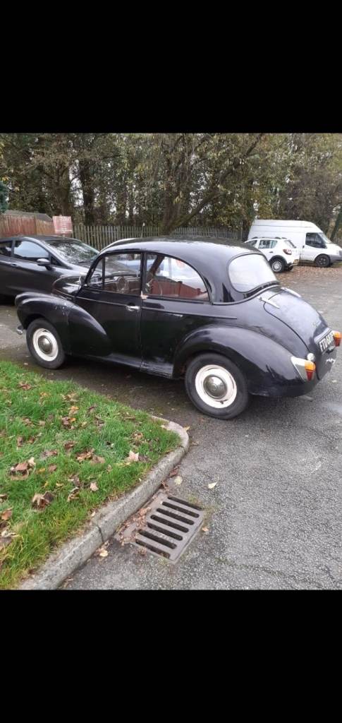 1967 morris  minor 
