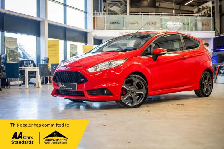 2017 Ford Fiesta 1.6T EcoBoost ST-2 Hatchback 3dr Petrol Manual Euro 6 (182 ps) *Finance Ava HATC...
