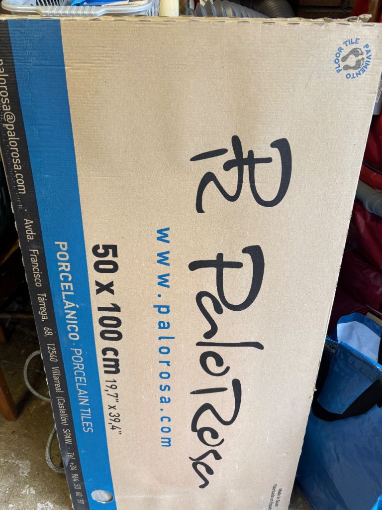 4 large porcelain tiles