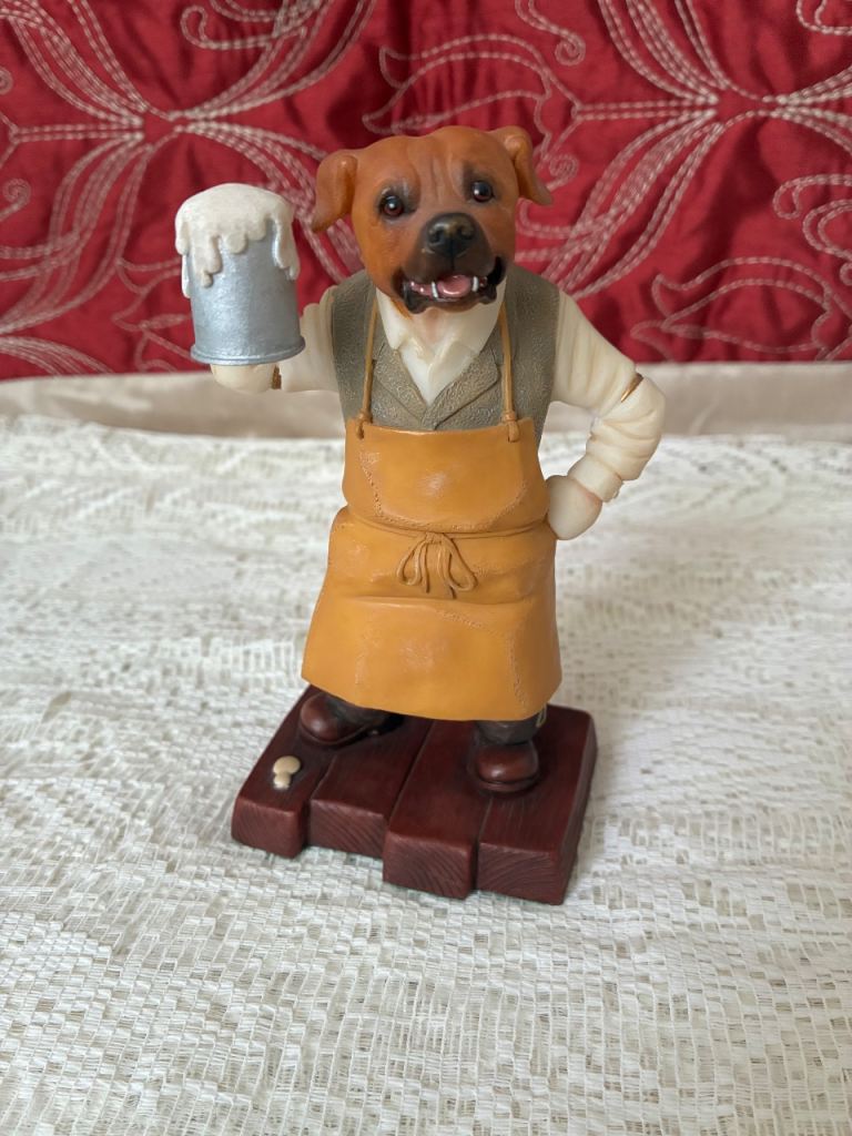 Robert Harrop Doggie People Staffordshire Bull Terrier Publican DPYP10