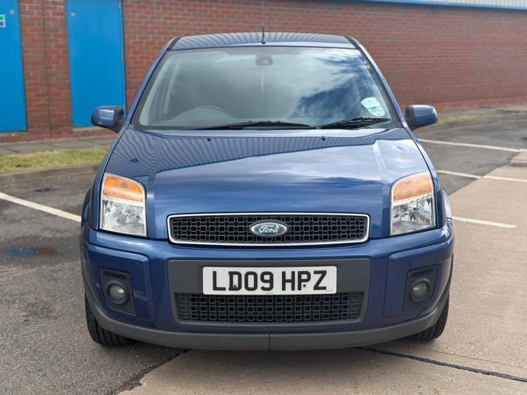 2009 Ford Fusion 1.6 Plus 5dr HATCHBACK PETROL Manual