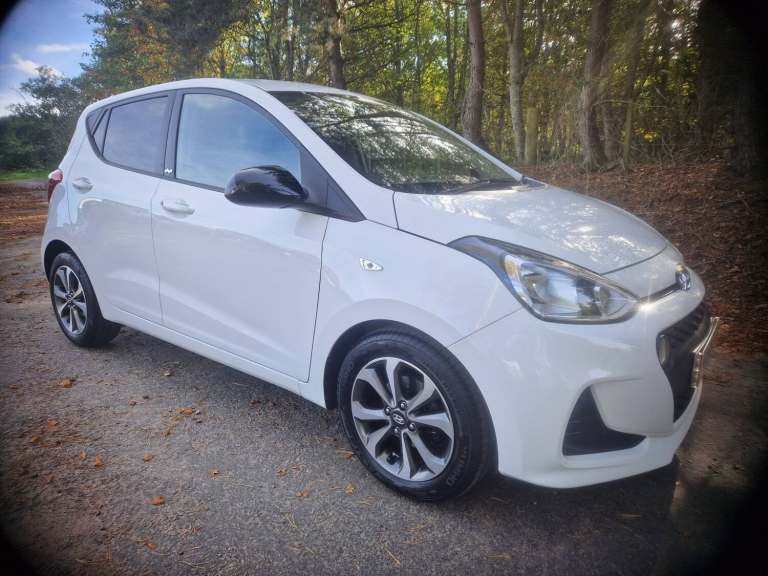 2020 Hyundai i10 1.0 Play 5dr HATCHBACK PETROL Manual
