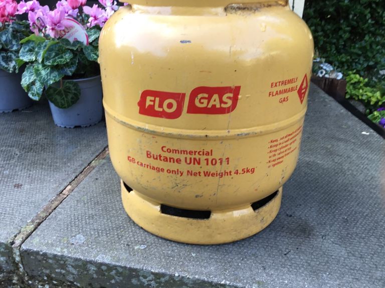 Flo Gas Commercial Butane UN 1011 Gas Bottle - 4.5kg