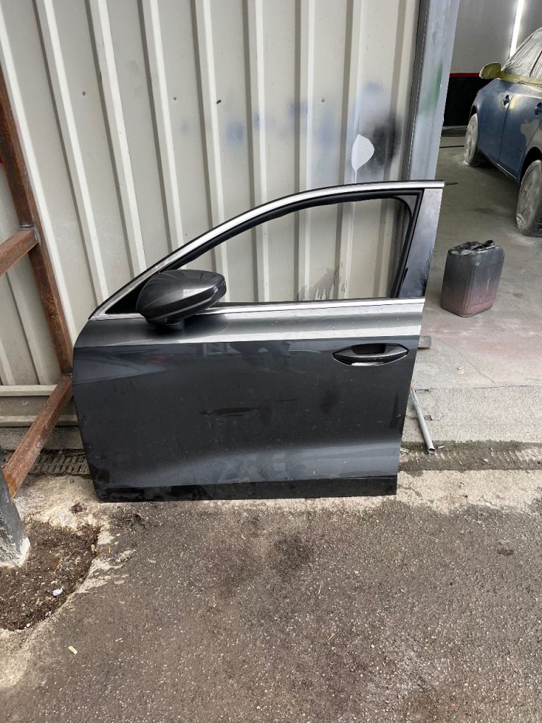 Audi a3 s3 rs3 8y passenger door 