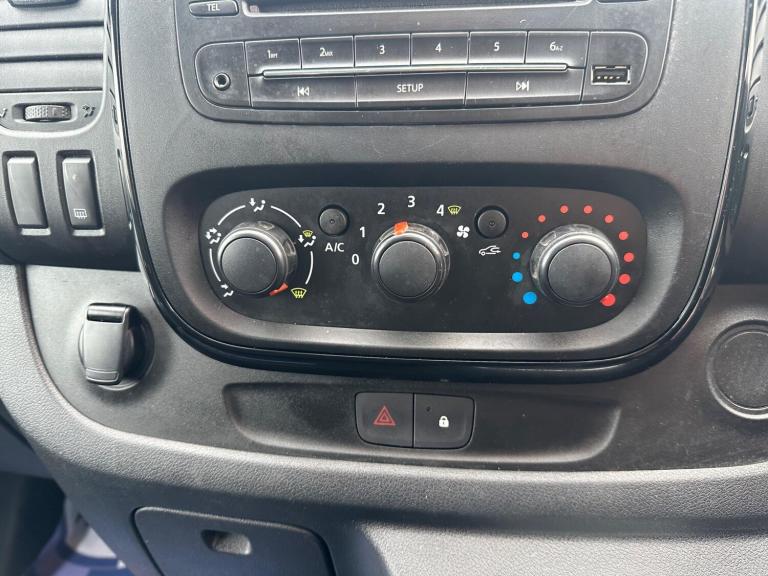 2017 Vauxhall Vivaro 1.6 CDTi 2900 BiTurbo ecoTEC Sportive L2 H1 Euro 6 (s/s) 5dr PANEL VAN Diese...