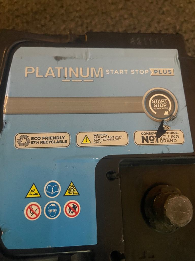 Start / stop car battery 