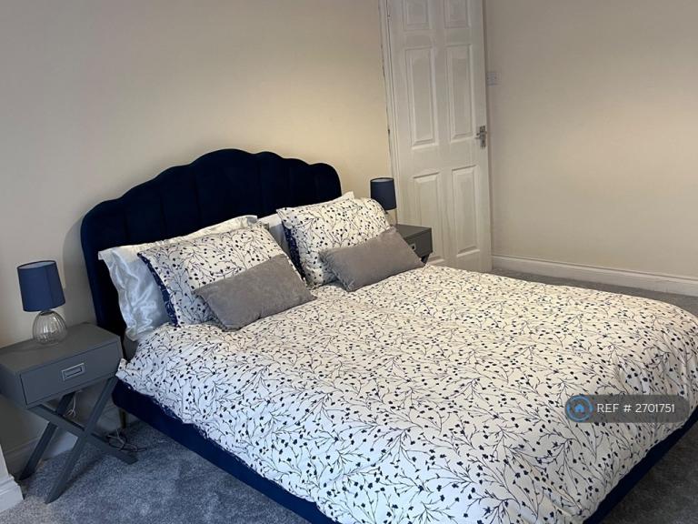 3 bedroom house in Sandon Street, Nottingham, NG7 (3 bed) (#2701751)