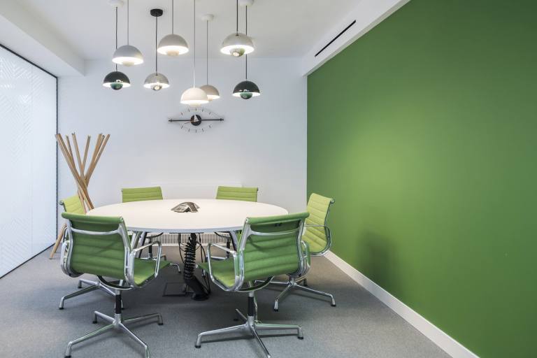 London - W1W 6XB \ Office Space for 3 Workstations