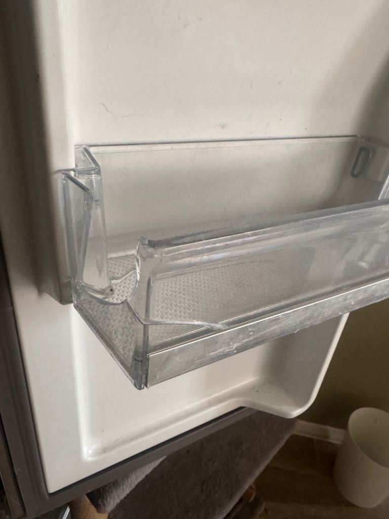 Haier American Style Fridge Freezer with Water Dispenser for Sale