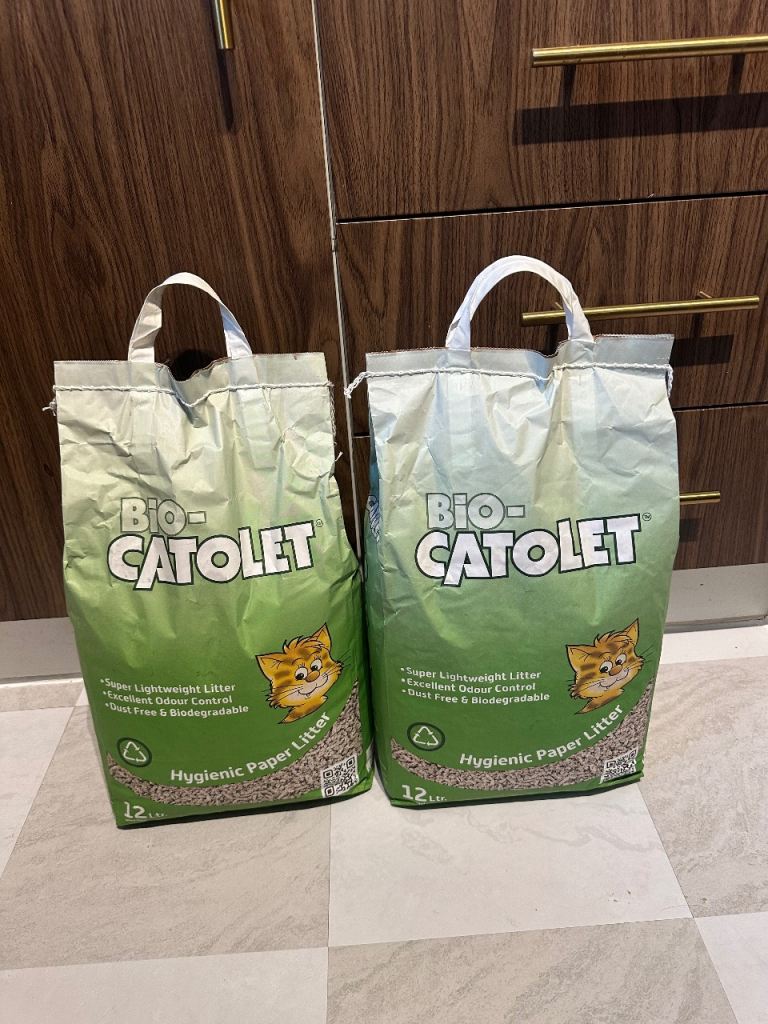 Bio-Catolet Cat Litter (x2 12L Bags) 