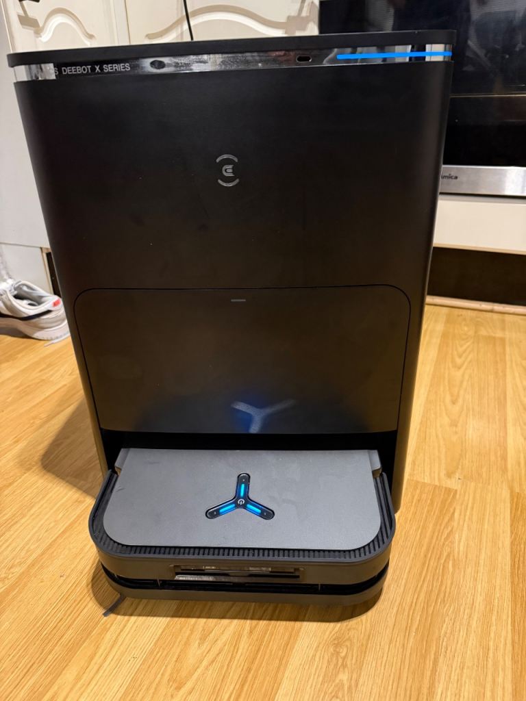Ecovacs Deebot X Series Robot Vacuum and Auto-Empty Station