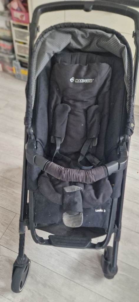 Maxi cosi pushchair