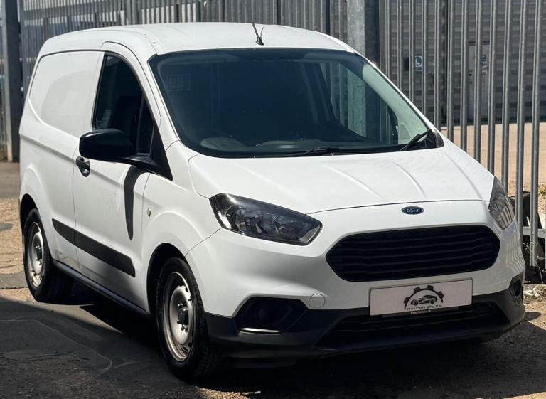 2019 Ford Transit Courier 1.5 TDCI VAN  SIX SPEED MANUAL EURO6/ULEZ GOOD SPEC PANEL VAN Diesel Ma...