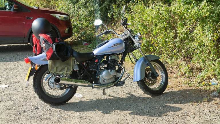 Suzuki marauder GZ125 2002 cruiser motorcycle bike